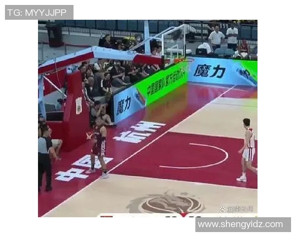 体育实时数据广州篮球队配合变革引发热议球迷期待新战术带来的改变与突破 体育实时数据广州篮球队配合变革引发热议球迷期待新战术带来的改变与突破